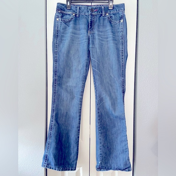 Wrangler ladies western jeans size 11/12 x 34 - Picture 2 of 9